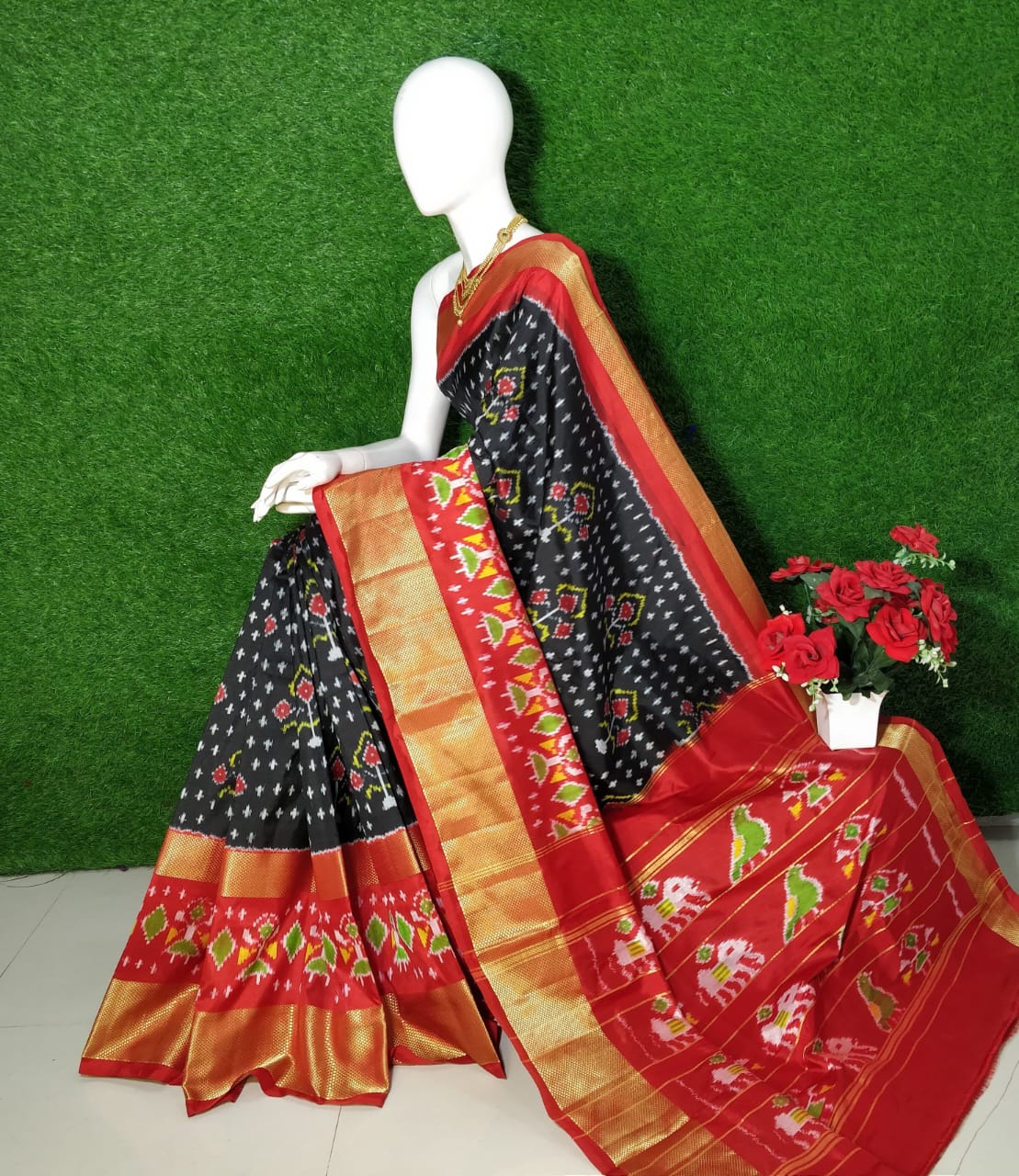 Pochampally ikkat pure silk kaddi border saree